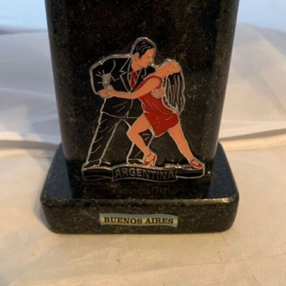 Buenos Aires Argentina Dancing Clock Souvenir - Picture 2 of 9